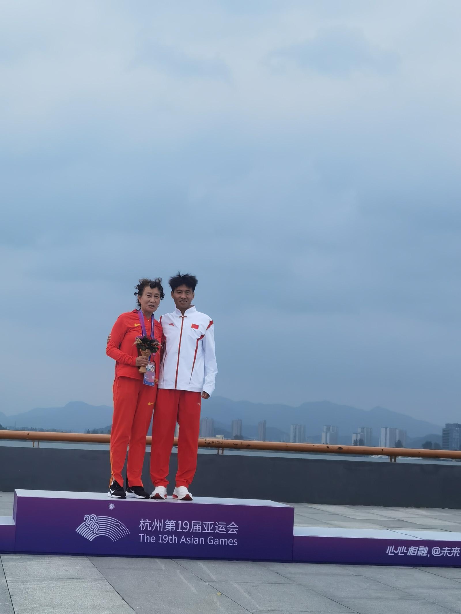 两连冠！宁夏运动员何杰再次问鼎全国马拉松锦标赛